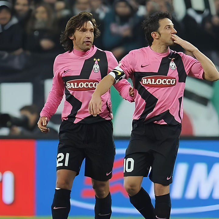 Juventus 2011/12 Away Jersey - NIKE